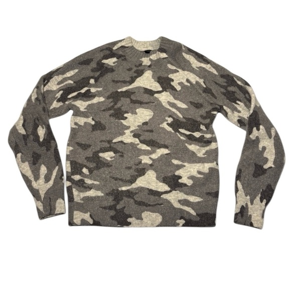 Banana Republic Other - Banana Republic Kids Gray Camouflage Small Sweater